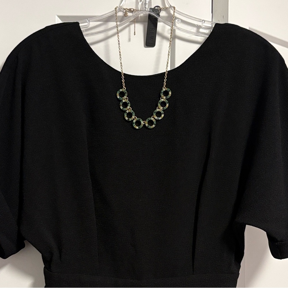 NWT [J. Crew] Green/Gold Gemstone Crystal Wreath Statement Adjustable Necklace - Picture 4 of 10